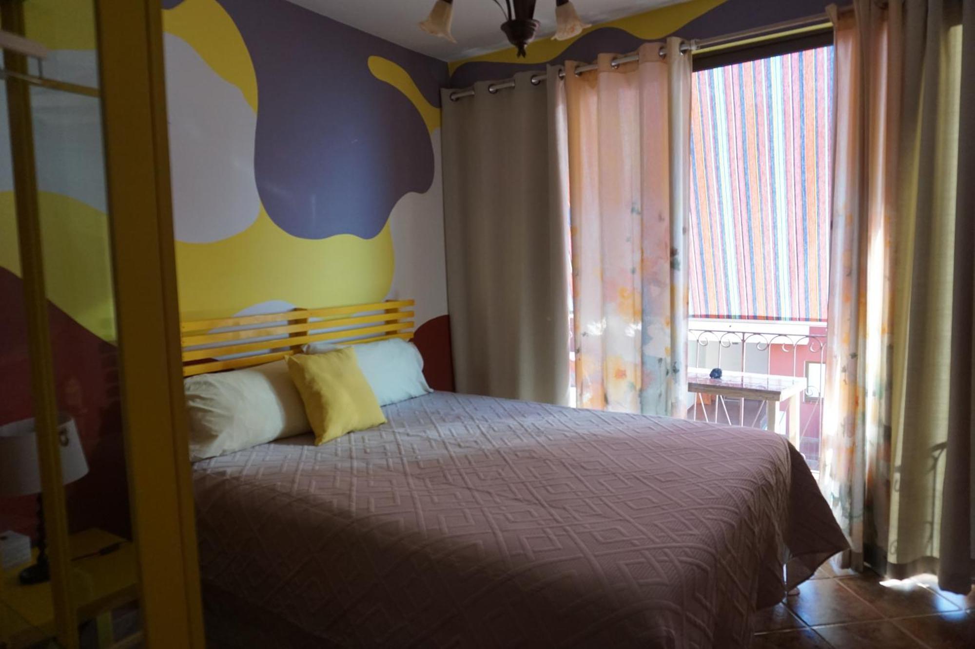 Casa Colores Tenerife Guesthouse Candelaria Bagian luar foto