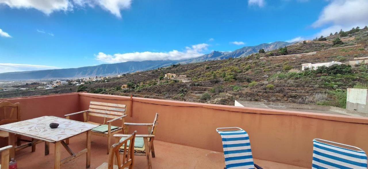 Casa Colores Tenerife Guesthouse Candelaria Bagian luar foto