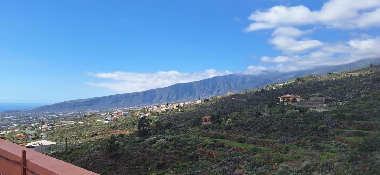 Casa Colores Tenerife Guesthouse Candelaria Bagian luar foto